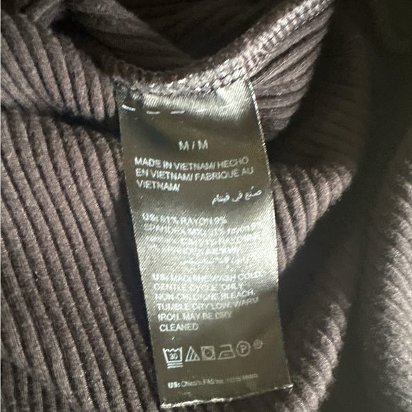 White House Black Market (WHBM) Black Ribbed Henley Long Sleeve Top - Size M - Picture 6 of 7